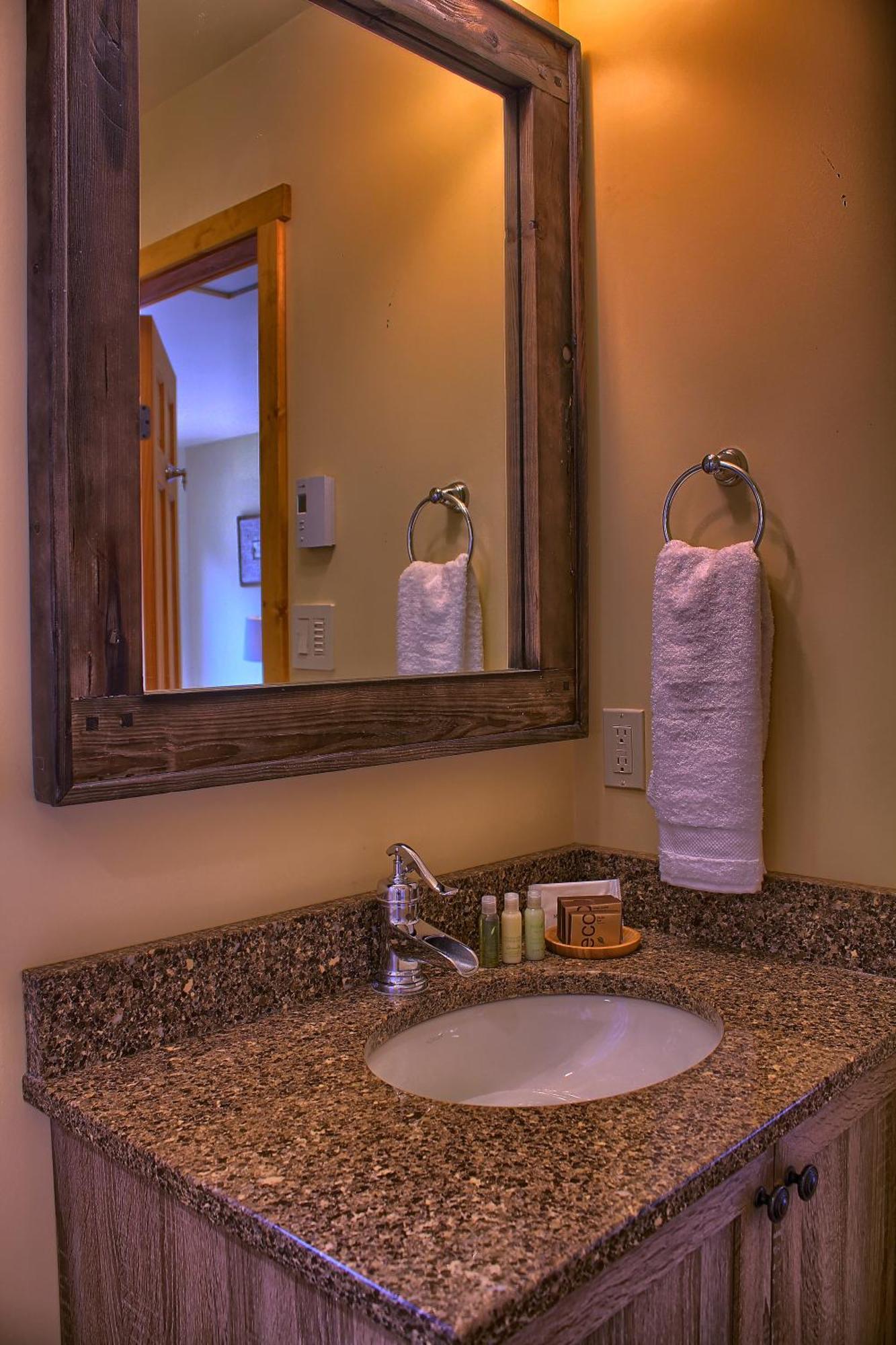 Wild Renfrew Seaside Cottages ポート・レンフルー 部屋 写真