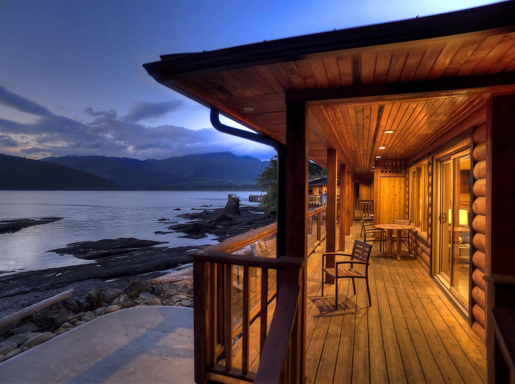 Wild Renfrew Seaside Cottages ポート・レンフルー エクステリア 写真