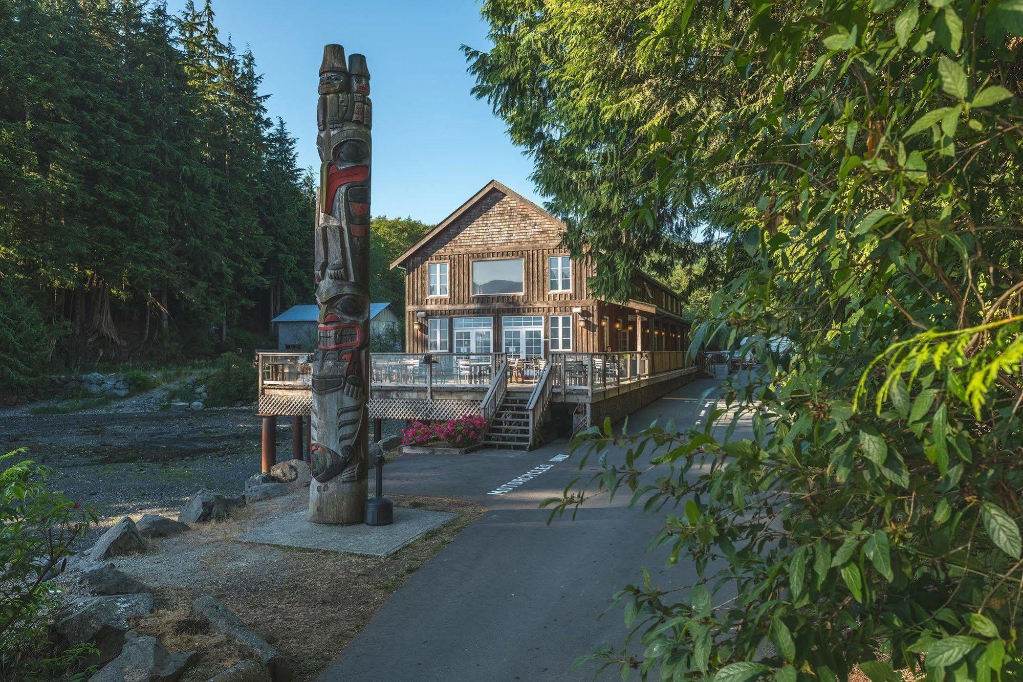 Wild Renfrew Seaside Cottages ポート・レンフルー エクステリア 写真
